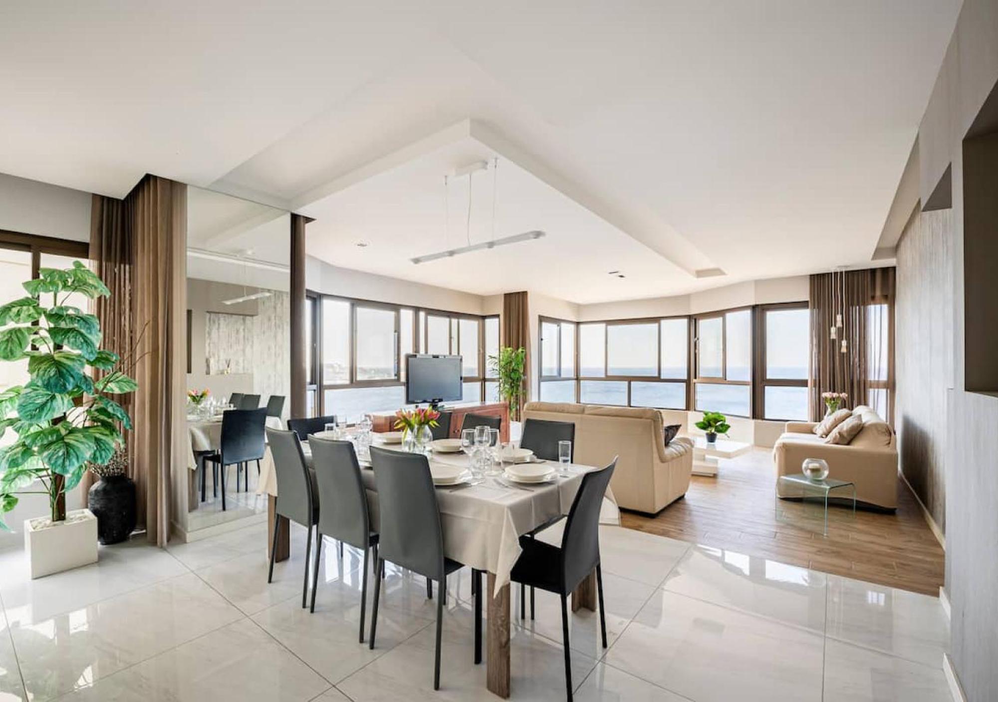 Sea View Luxury Haven Living & 3Bedrooms Seafront Sliema Exterior photo